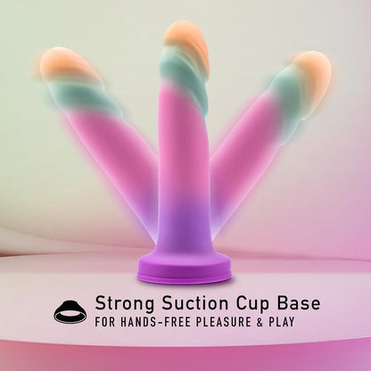 Blush Avant Sunrise Gaze Dildo ขนาด 7.5 นิ้ว – ผลิตด้วยมือจาก Purio® Liquid Silicone หุ้มด้วย UltraSilk® ผิวเรียบลื่นเหมือนผ้าซาติน – ฐานดูดสุญญากาศและใช้กับสายรัดได้ – Sherbet