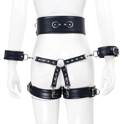 ชุดรัดตัว BDSM หนังเทียมสำหรับผู้ใหญ่ ประกอบด้วย กุญแจมือ เข็มขัด ที่รัดขา ข้อต่อตรงกลาง ของเล่นสำหรับผู้ใหญ่ ของเล่นรัดตัวสำหรับผู้หญิง